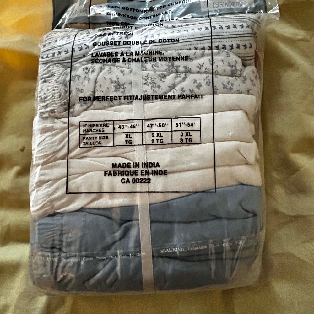 BRIEFS, 6 PACK, 100% COTTON, SIZE 2X, 2 BLUE/2 WHITE/2 PRINT, SEARS, SEALED